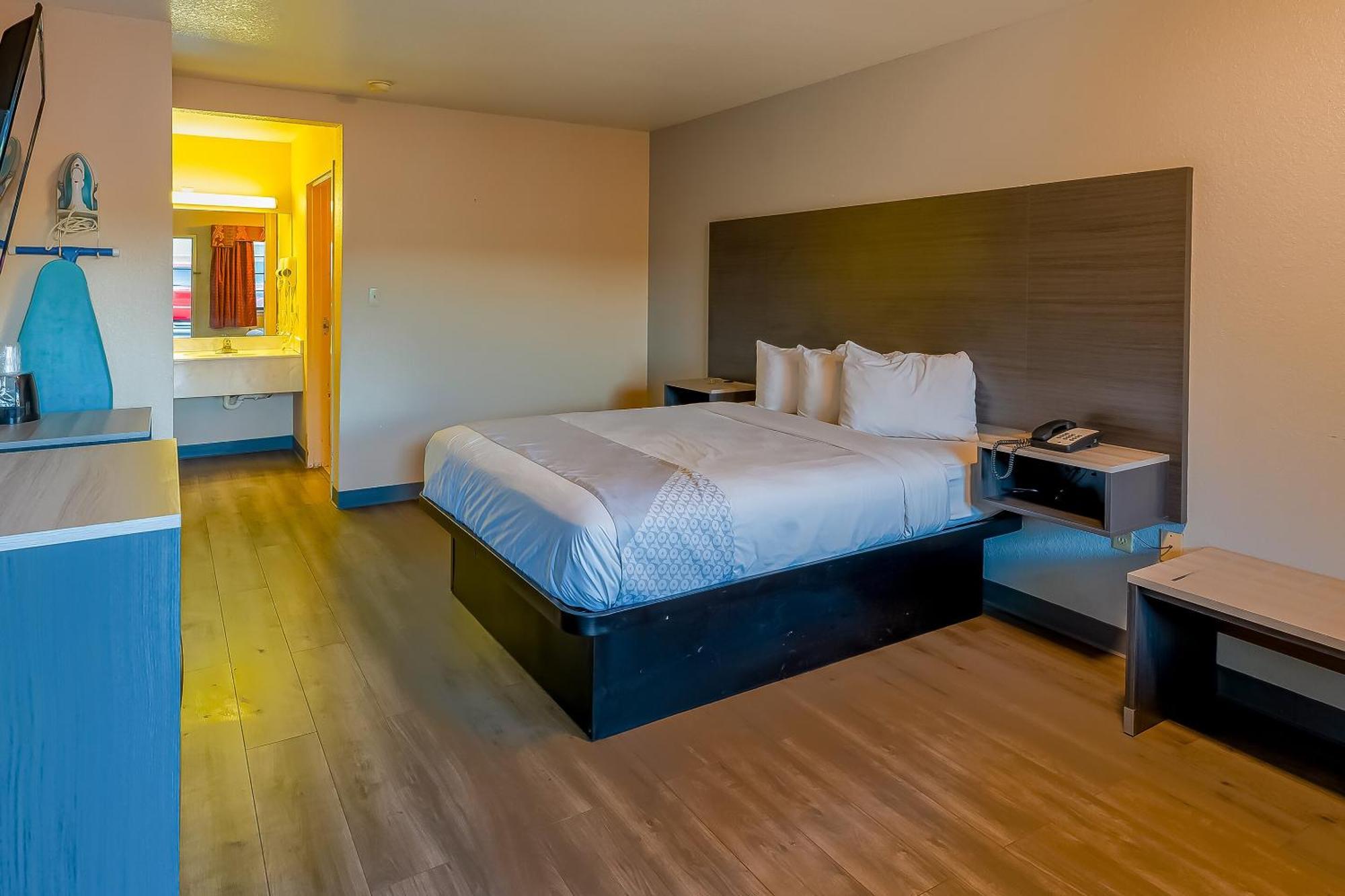 Oyo Hotel Yoakum West ภายนอก รูปภาพ