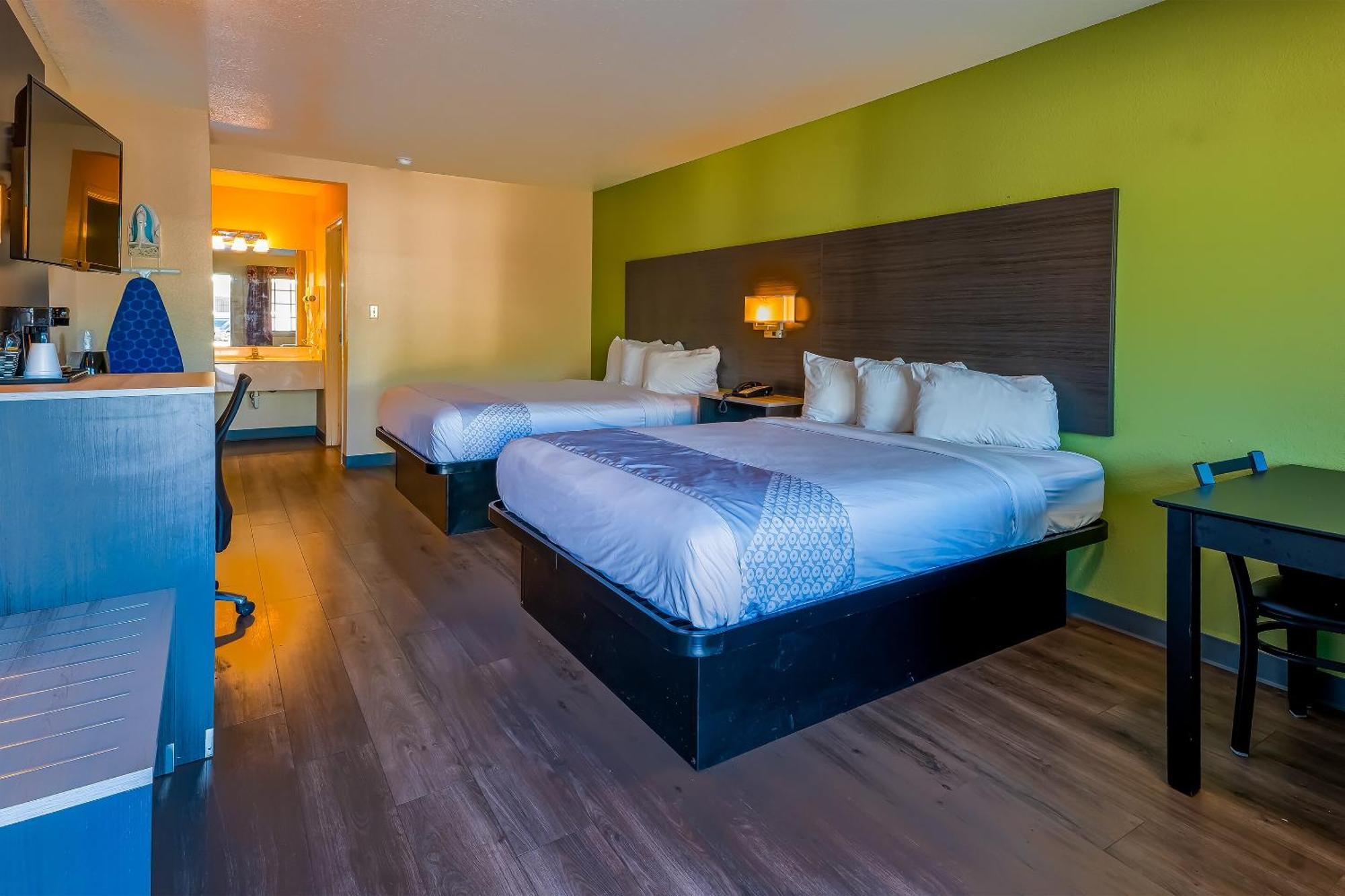 Oyo Hotel Yoakum West ภายนอก รูปภาพ
